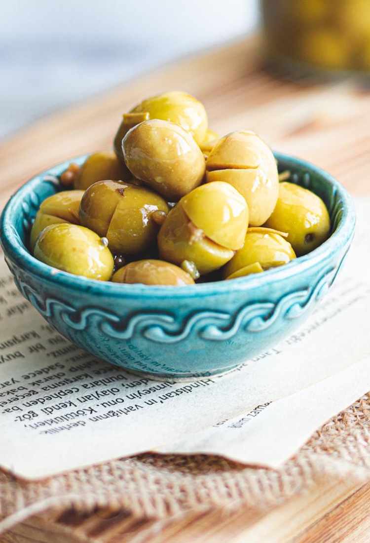 Yeşil%20Kırma%20Zeytin%20500cc.